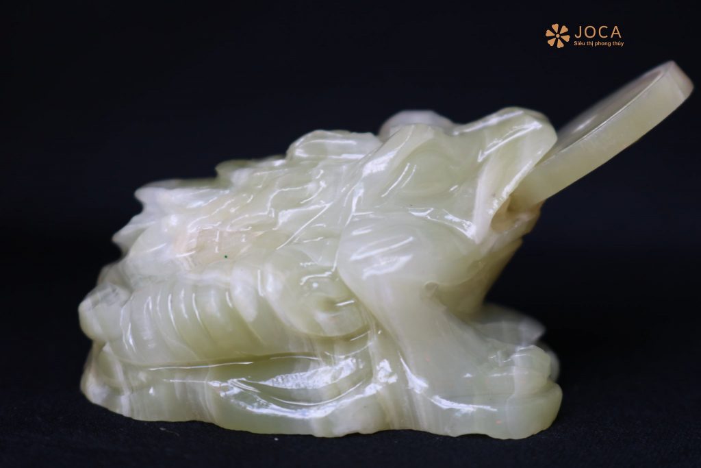 cóc ngậm tiền bằng đá