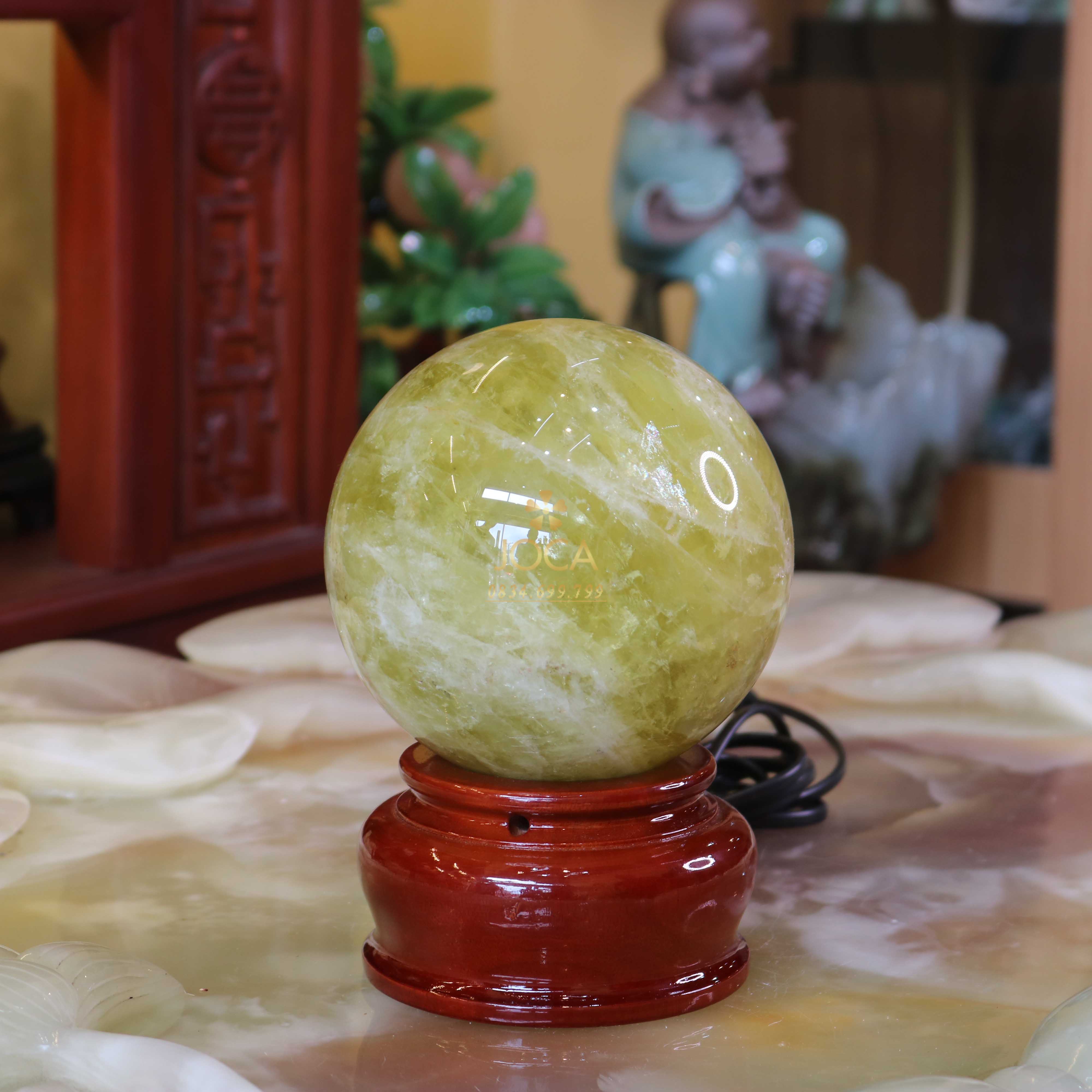 qua-cau-thach-anh-vang